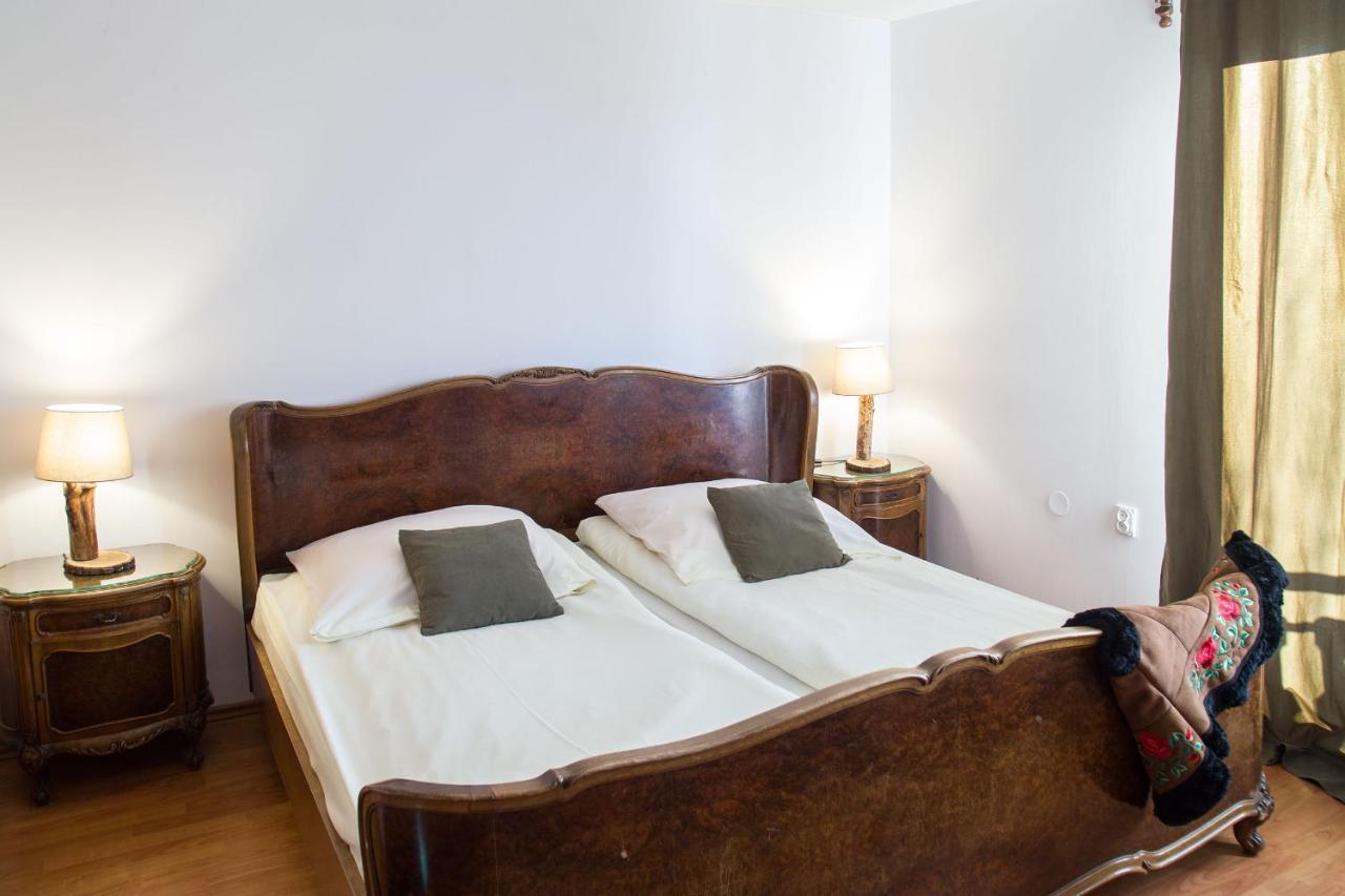 Miedzy Owcami Apartment Sromowce Wyzne Exterior foto
