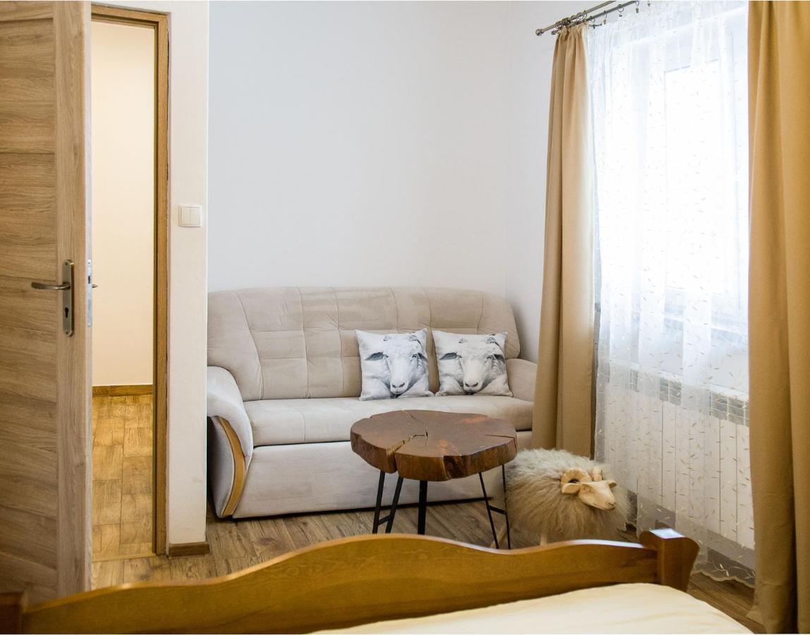Miedzy Owcami Apartment Sromowce Wyzne Exterior foto