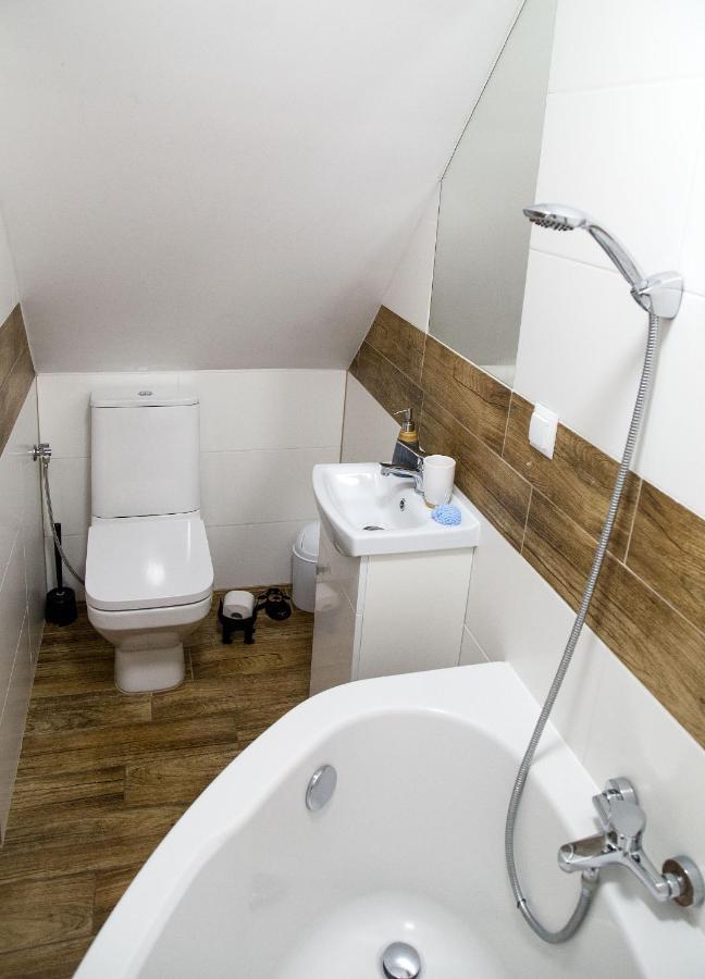 Miedzy Owcami Apartment Sromowce Wyzne Exterior foto